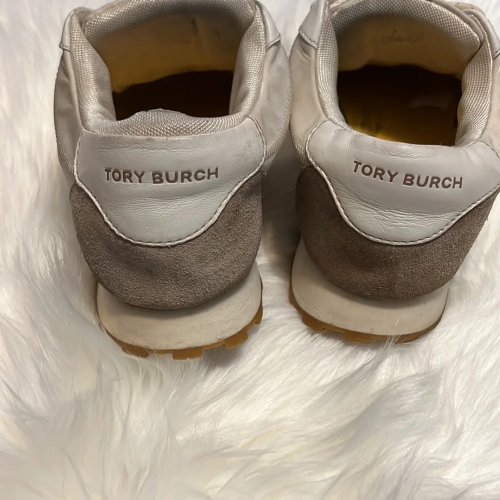 SOLD!! Tory Burch sneakers - Picture 4 of 12